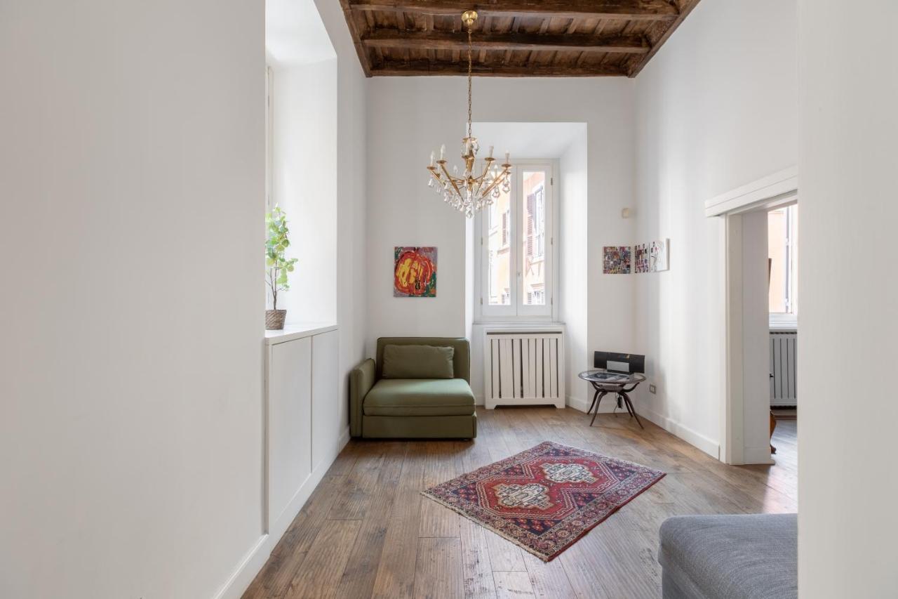 Ferienwohnung Iflat Art In The Heart Of Rom Exterior foto